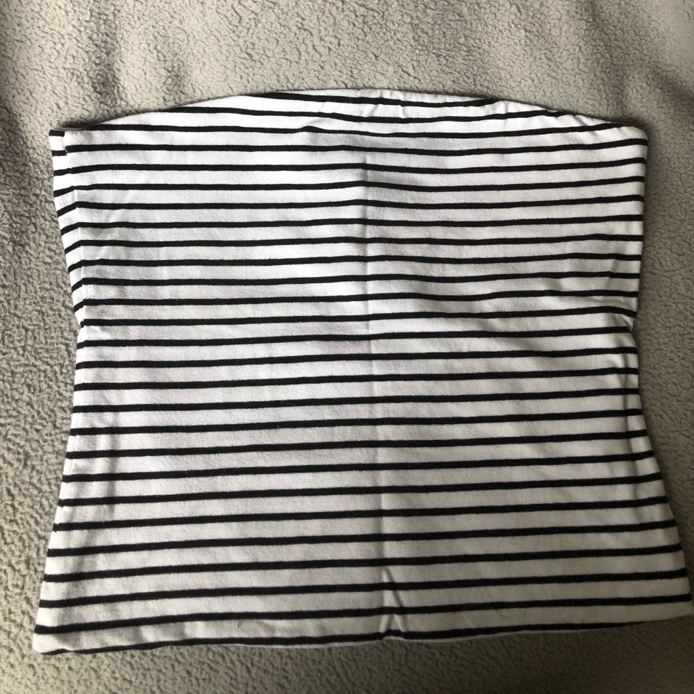 Strapless striped cropped top